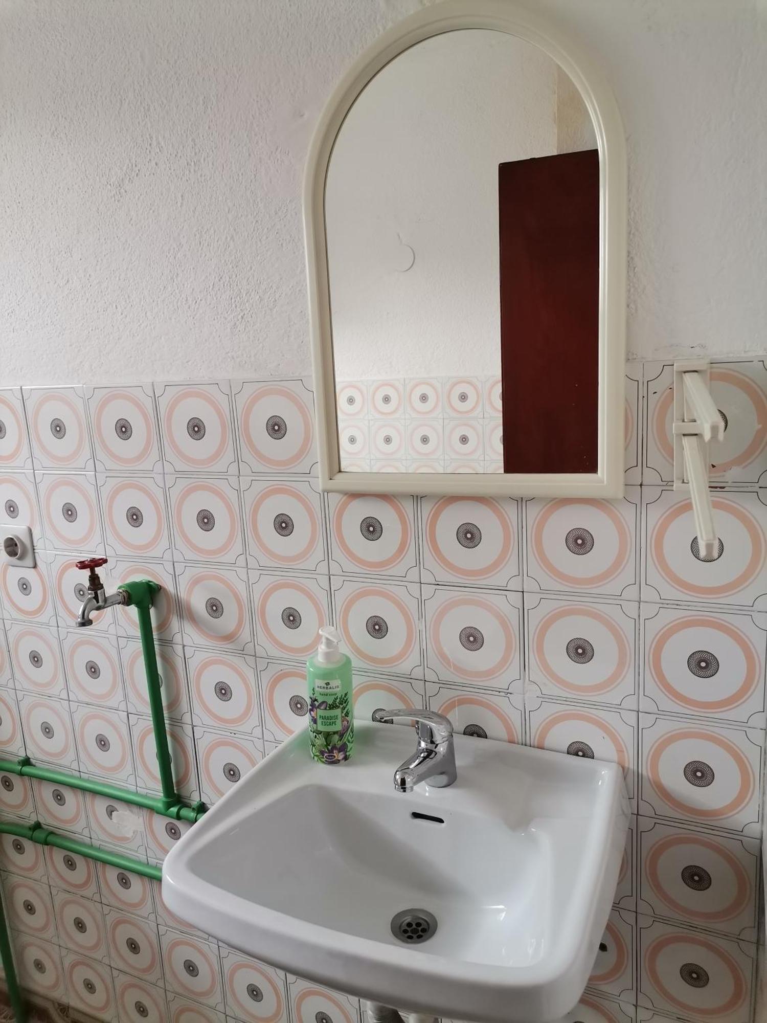 Aki Apartment Drvar Luaran gambar